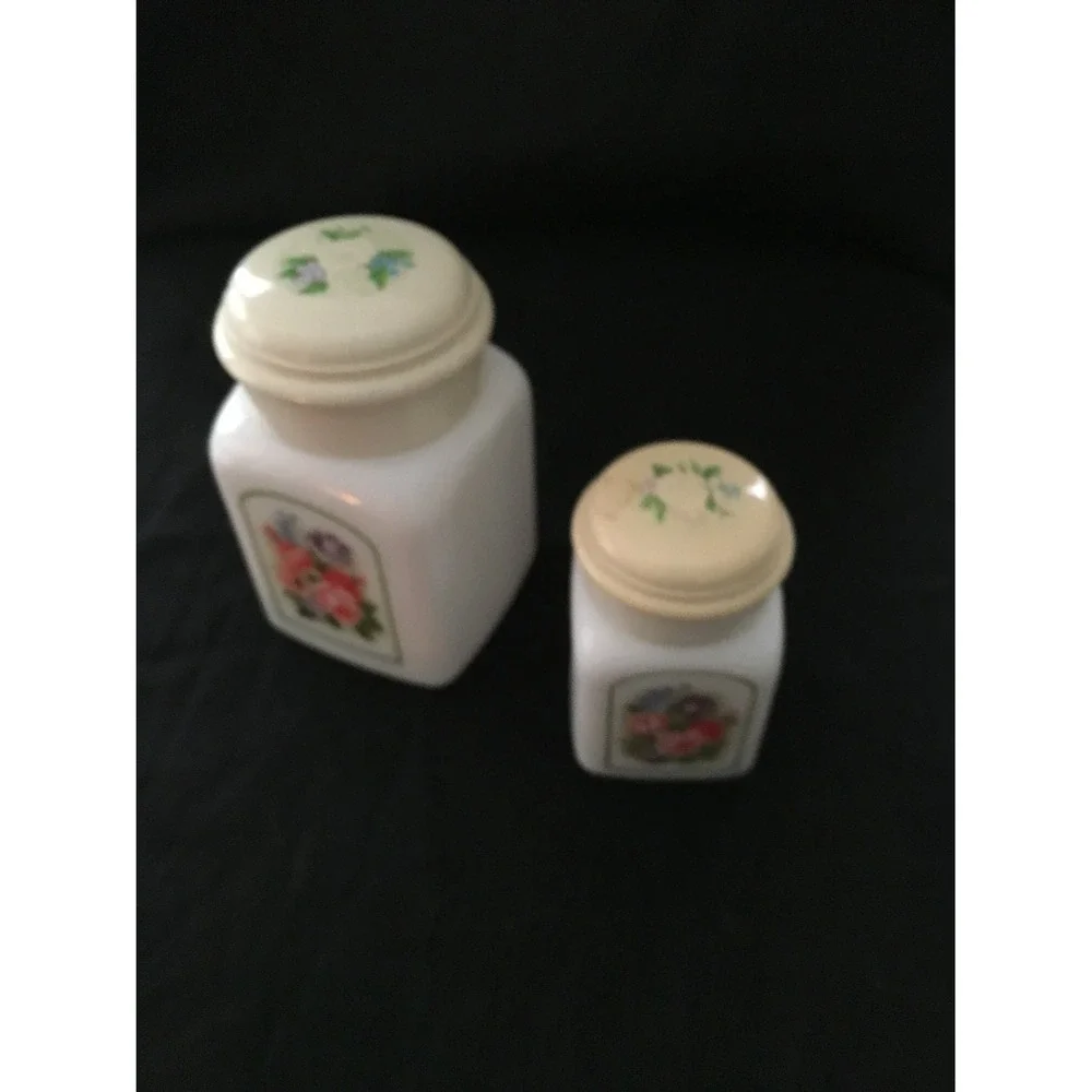 Set of 2 Milkglass powder shakers, Avon vanity containers powder shakers,